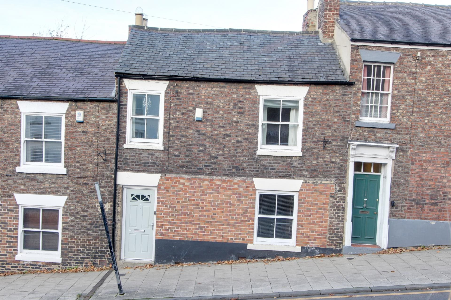 6 bed student house to rent on Gilesgate (L), Durham, DH1 1HY StuRents