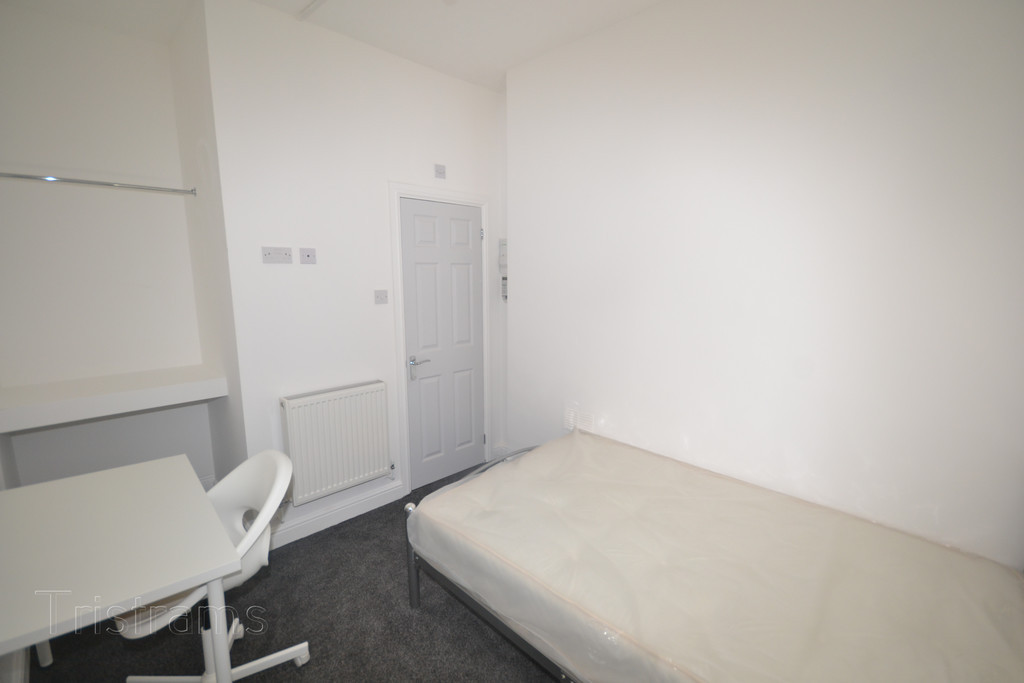 Student studio flat to rent on Alfreton Road, Nottingham, NG7 5LW