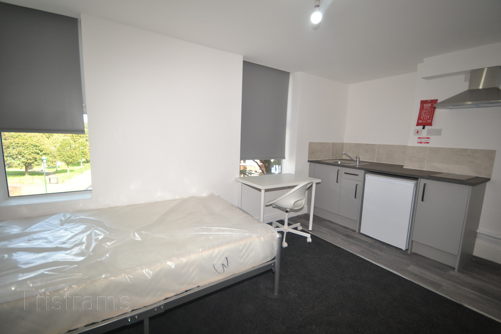 Student studio flat to rent on Alfreton Road, Nottingham, NG7 5LW