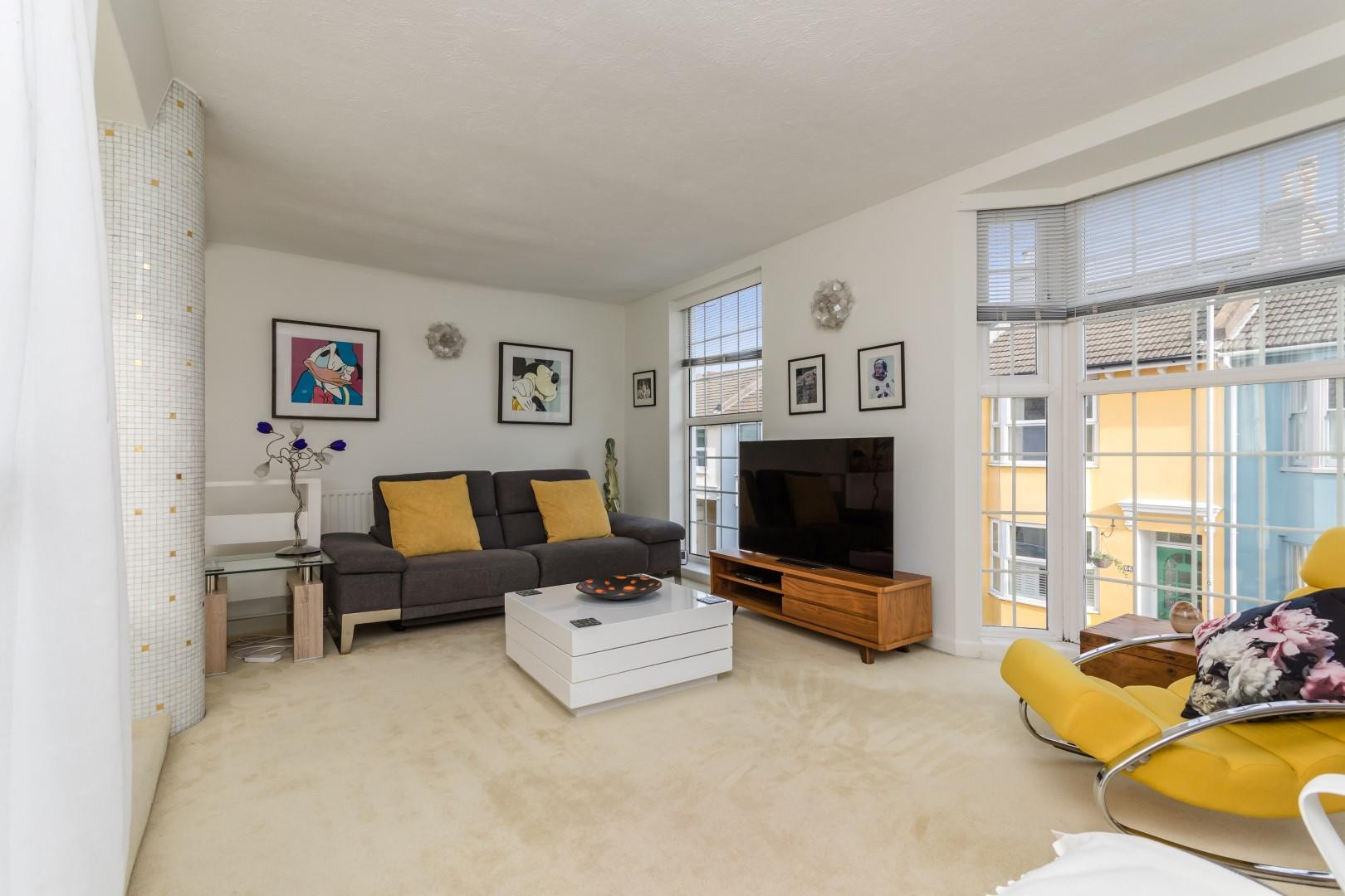 2 bed student house to rent on Toronto Terrace, Brighton, BN2 9UW