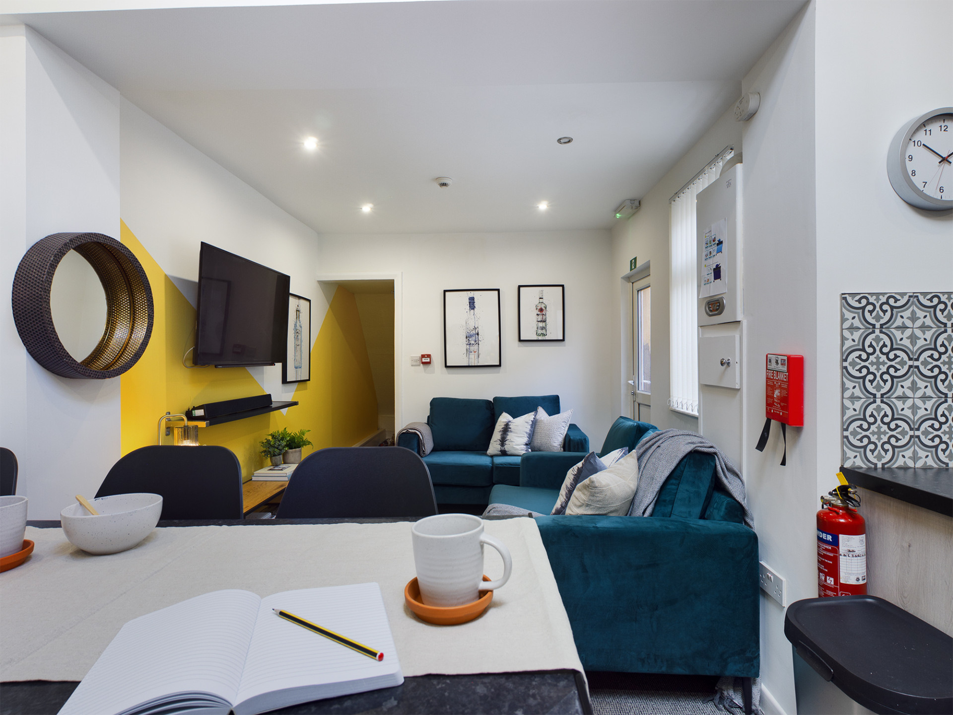 6 bed student house to rent on Empress Road, Liverpool, L7 8SF StuRents