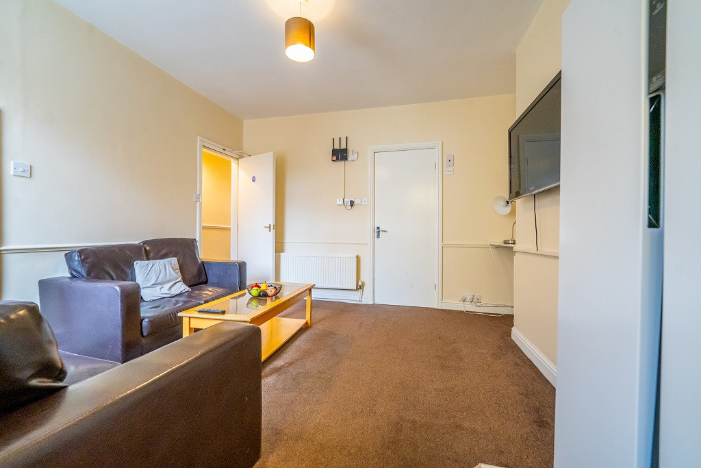 4 bed student house to rent on Heslington Road, York, YO10 5AR StuRents