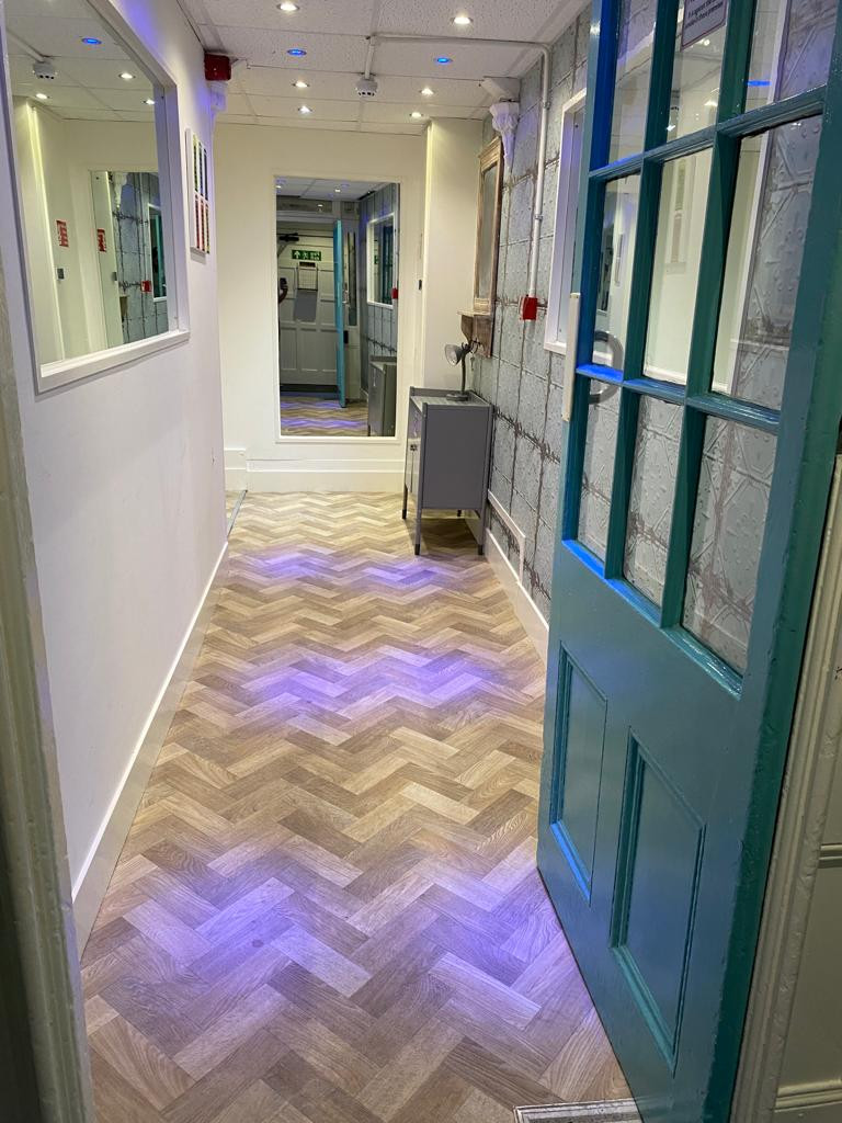 8 bed student house to rent on Hounds Gate, Nottingham, NG1 7AA StuRents