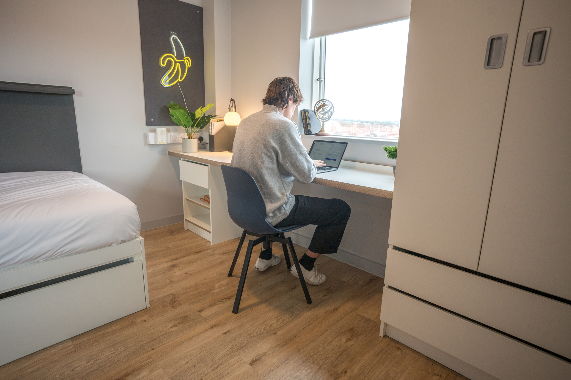 Large Premium En Suite student flat to rent on Glossop Road, Cardiff