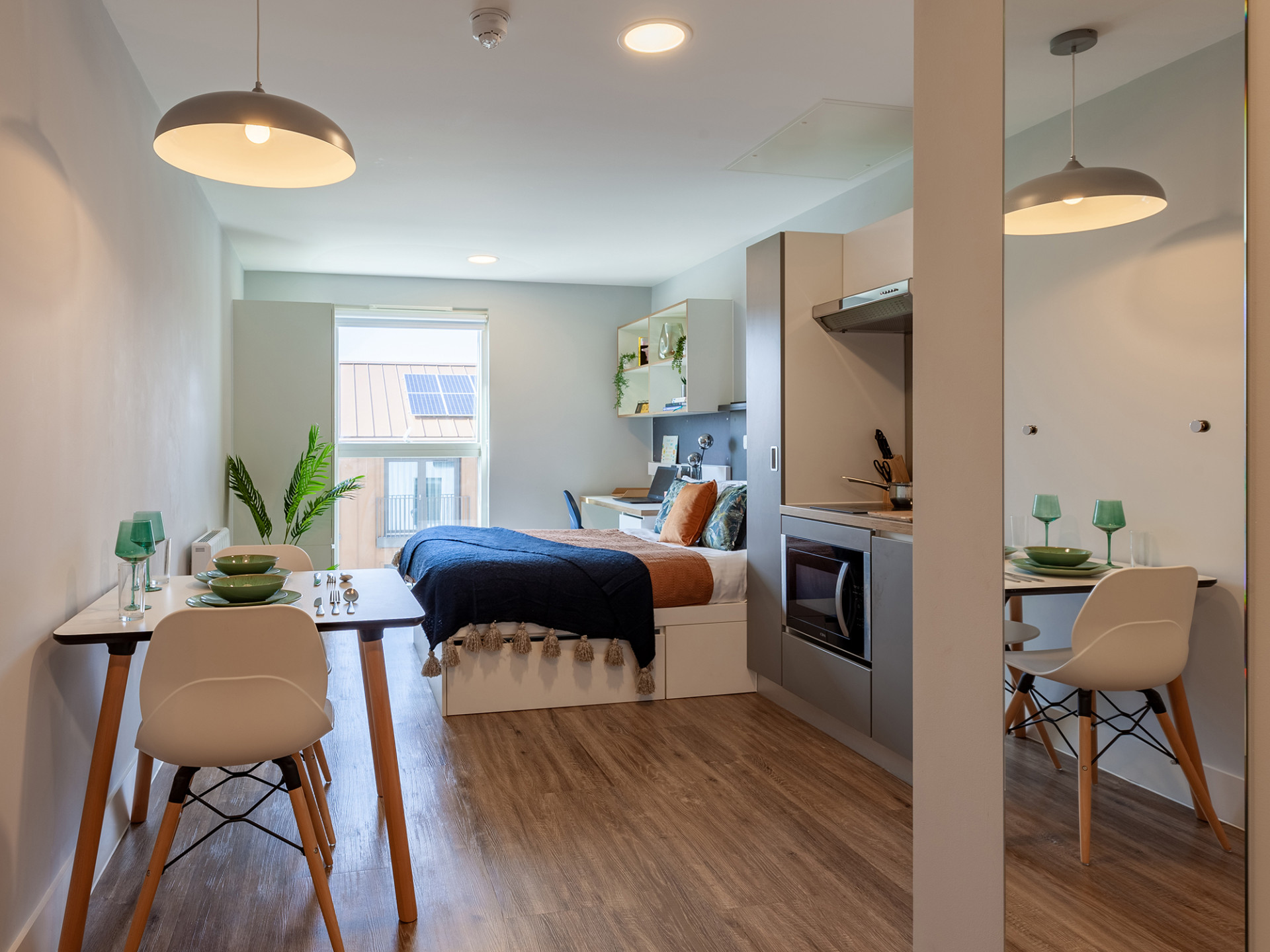 Superior Studio student flat to rent on West Way, Botley,, Oxford, OX2