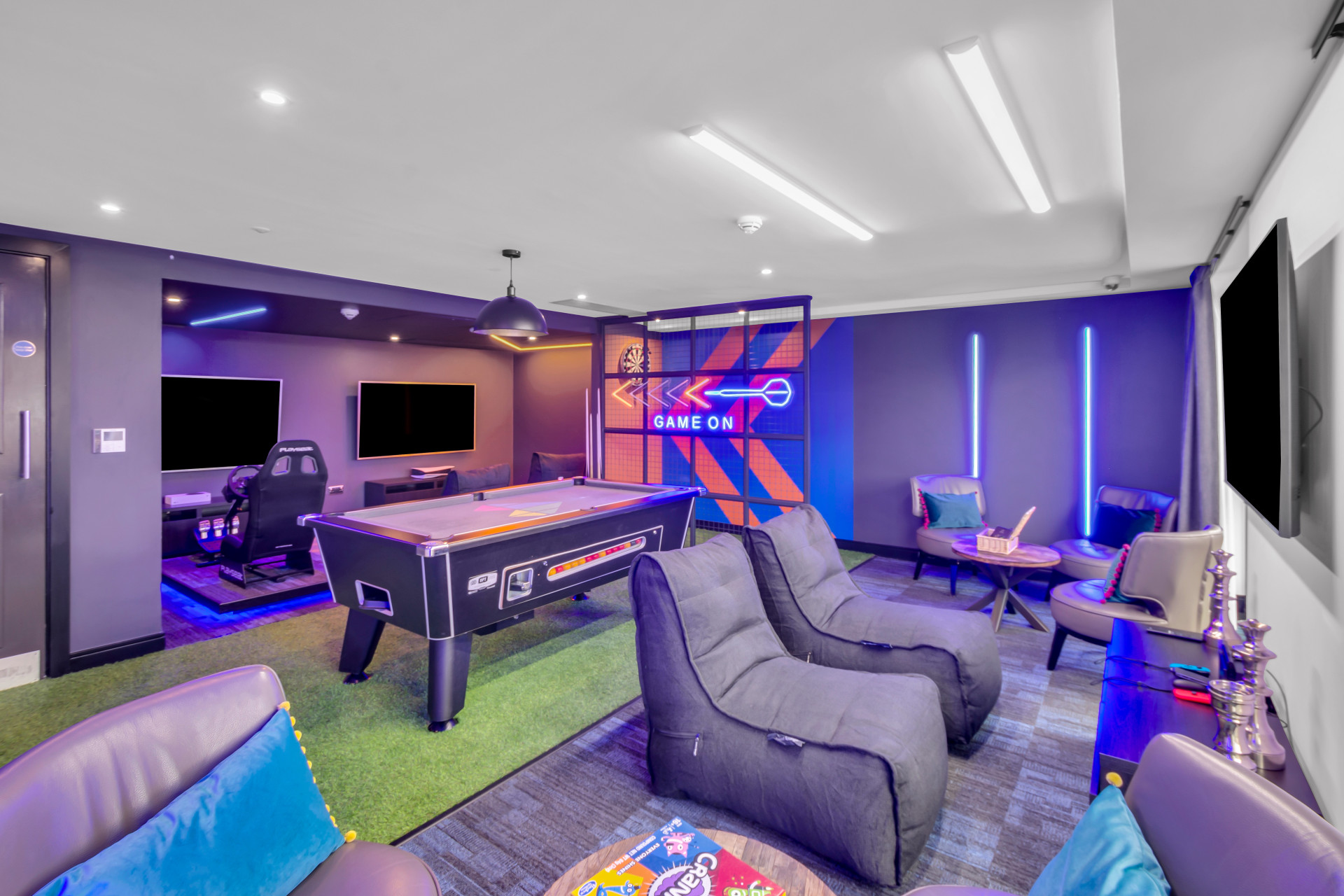 Elegance Apartment student flat to rent on Cardigan Road, Leeds, LS6