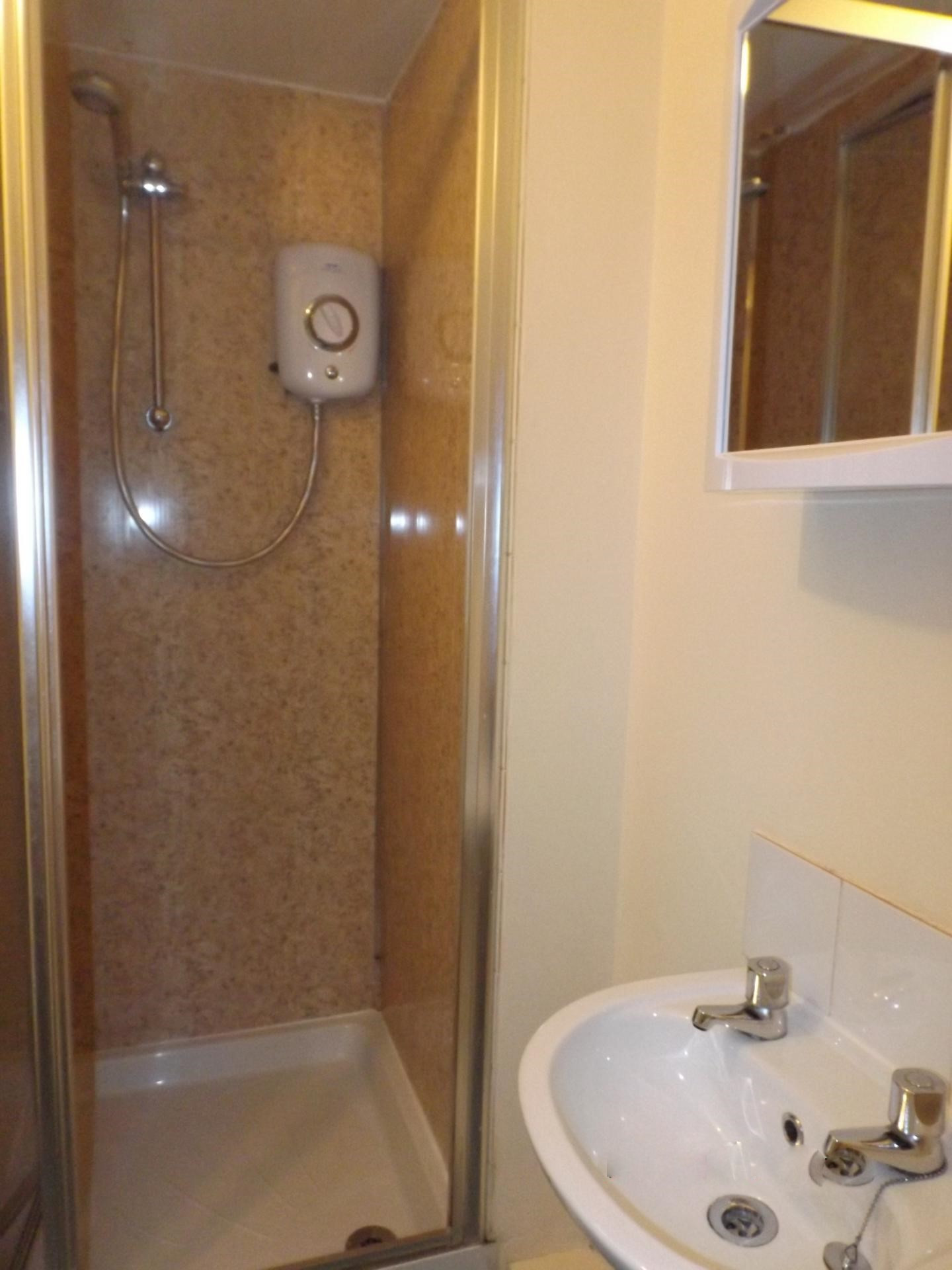 7 bed student house to rent on Wanless Terrace, Durham, DH1 1RU StuRents