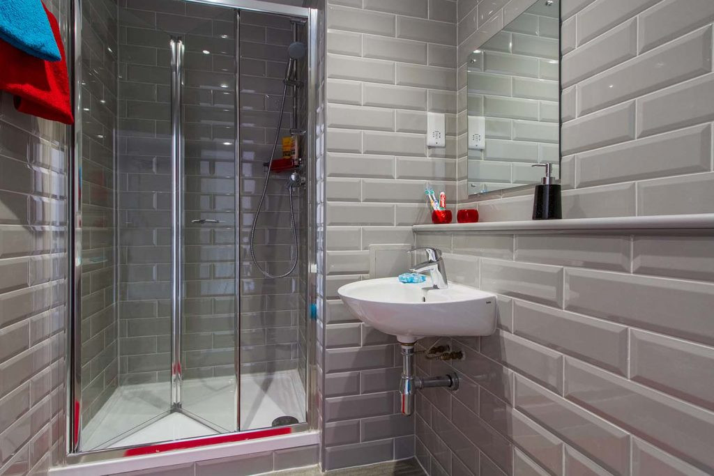Ensuite
