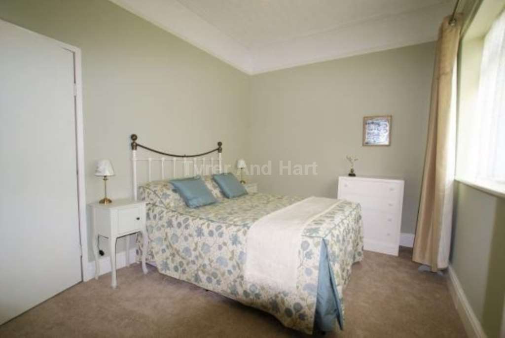 1 bed student house to rent on Lisburn Lane, Liverpool, L13 9AG StuRents