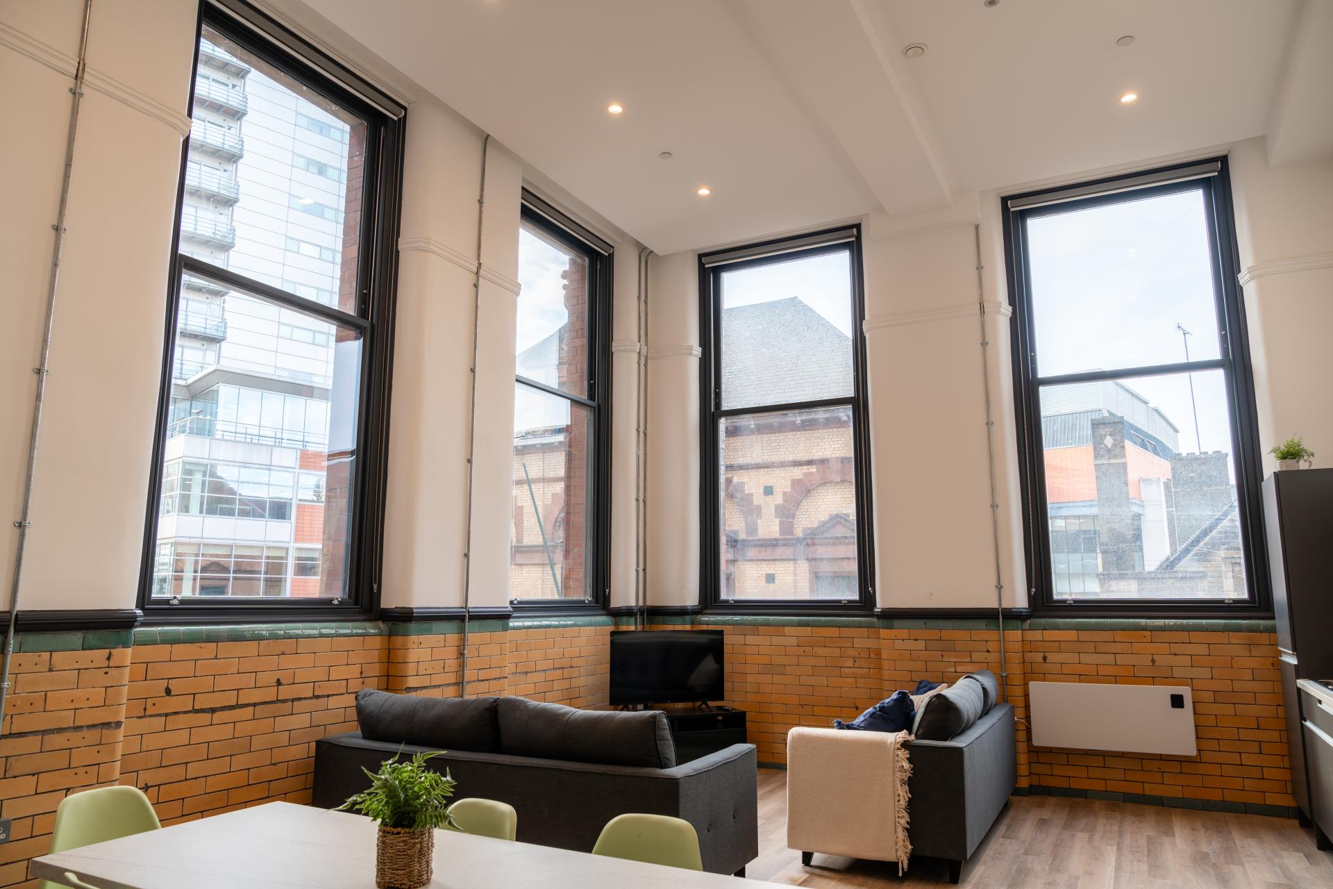 Platinum Plus Cluster (Mezzanine)