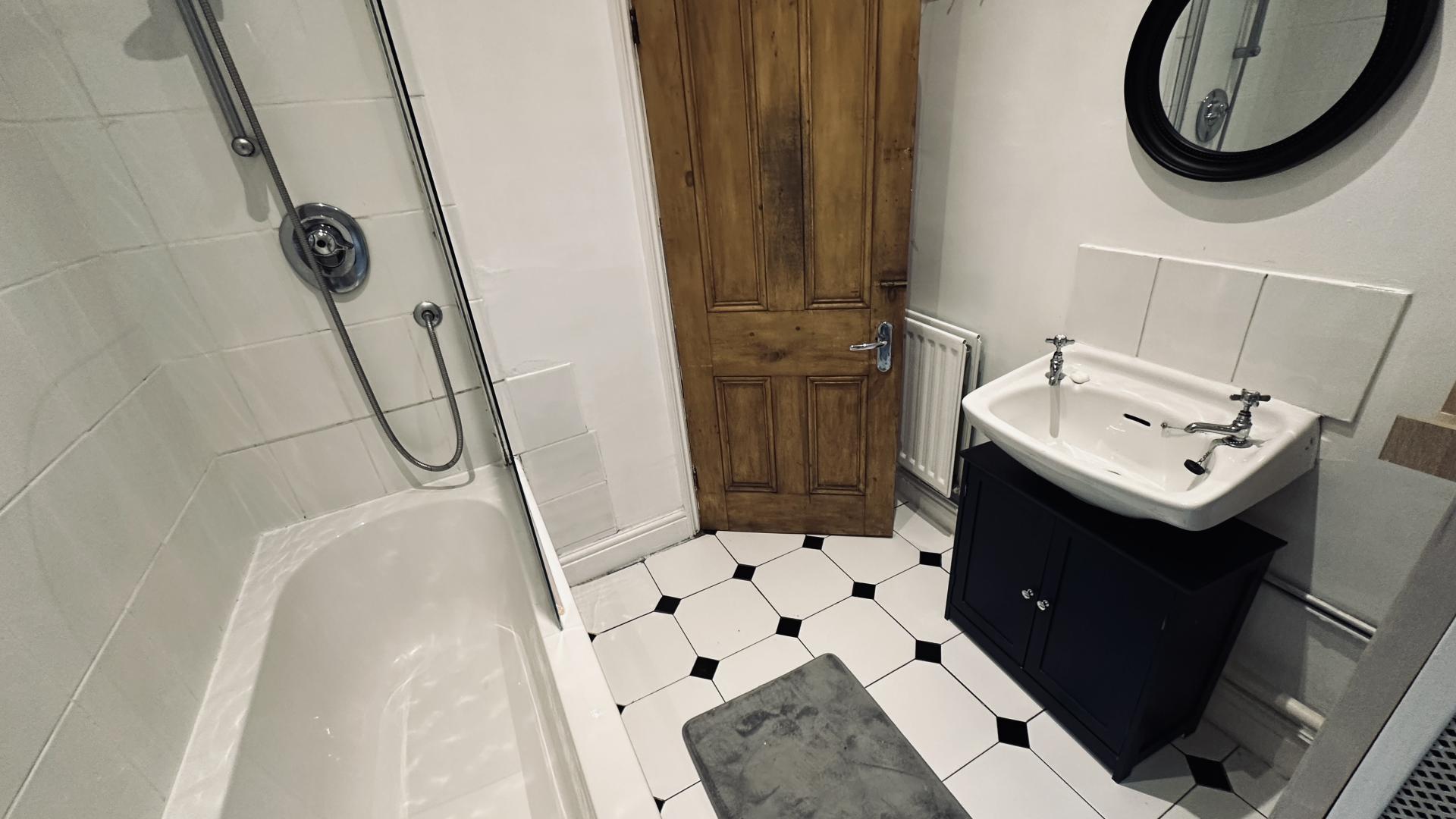 7 Sydney Road, Chester photo 3