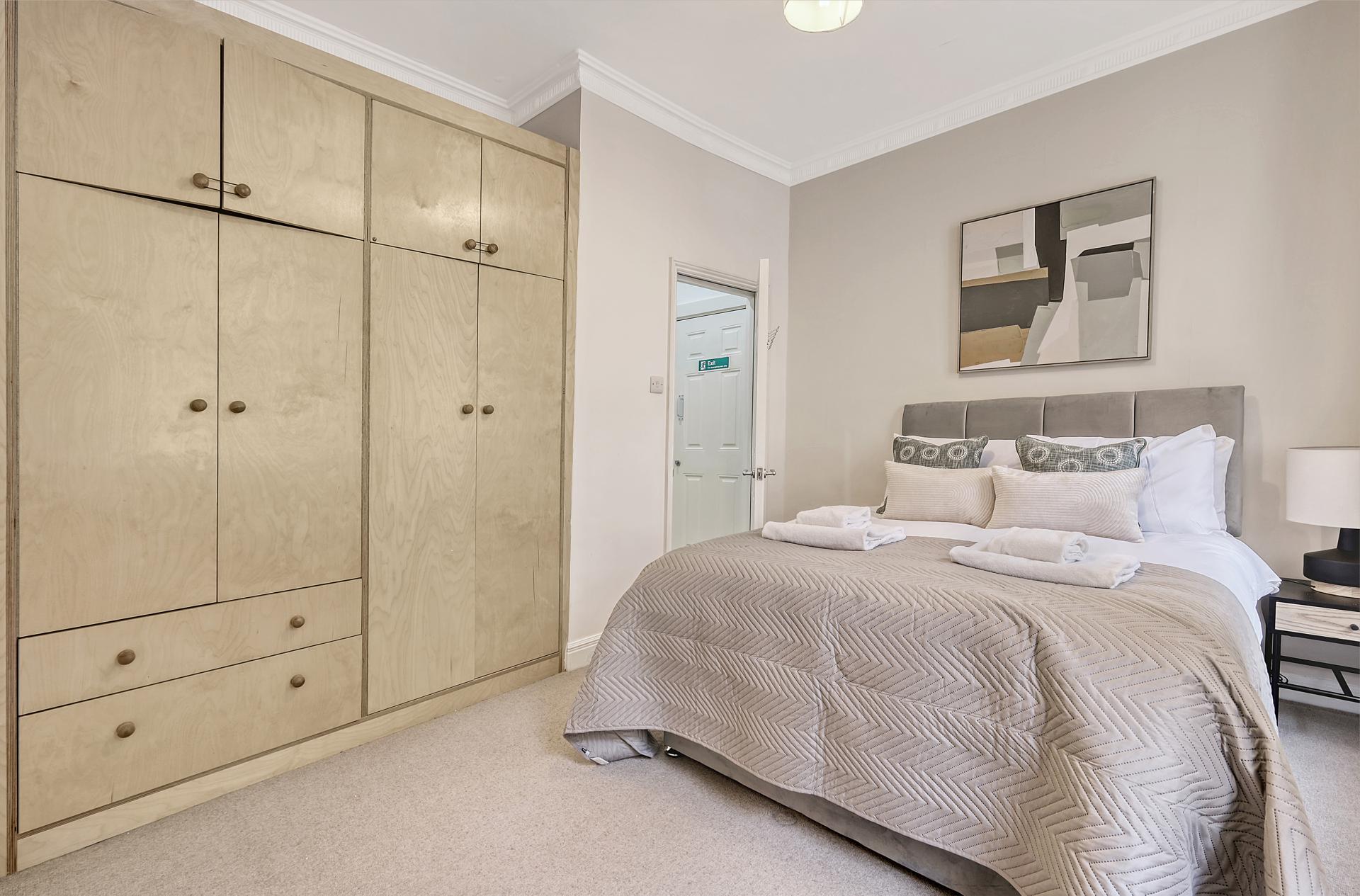 Flat 1
