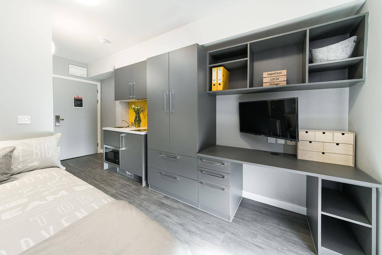 Photo of Bronze Studio