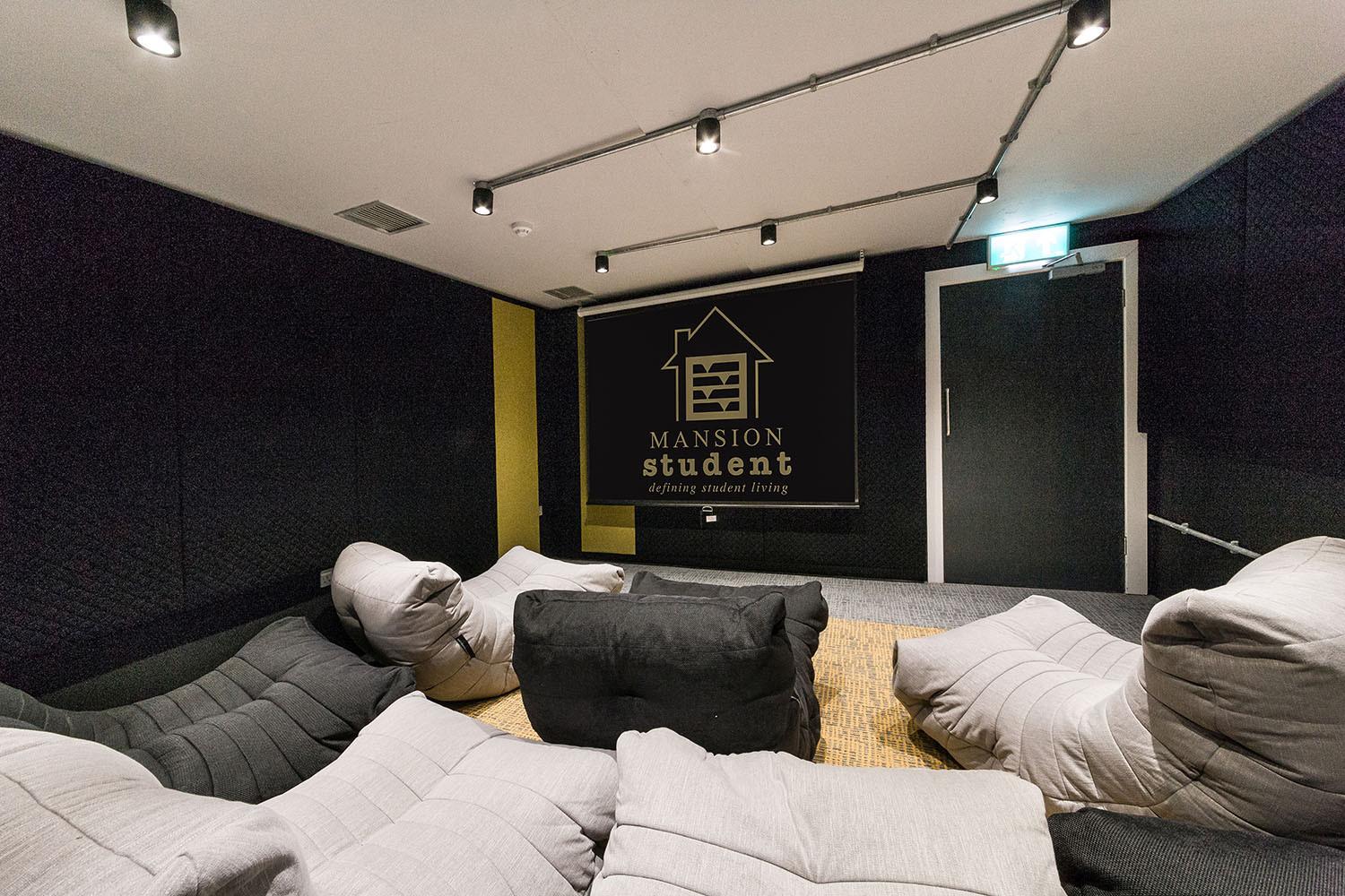 Photo of Bronze Studio