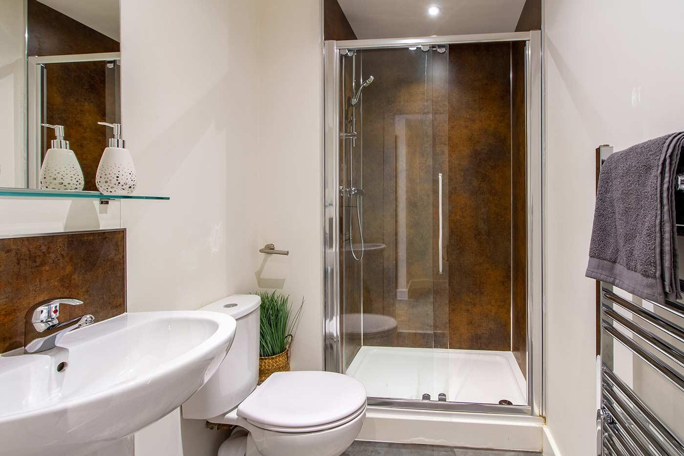 Premium Studio bathroom