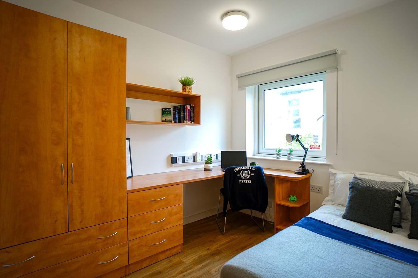Gold Ensuite