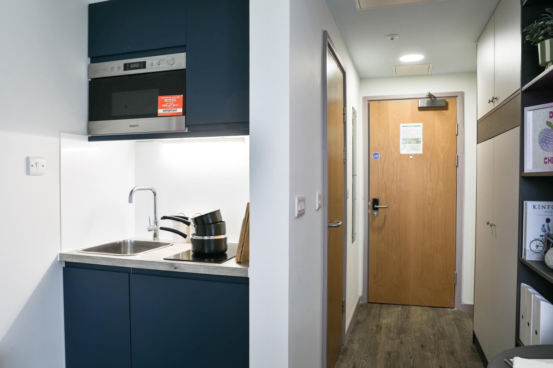 Studio Kitchen