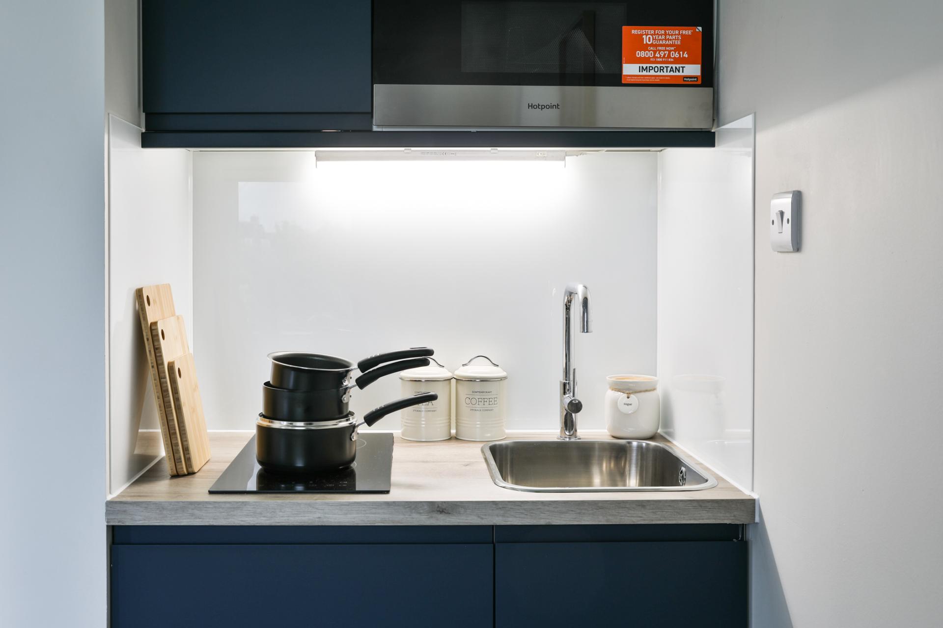 Studio Kitchen