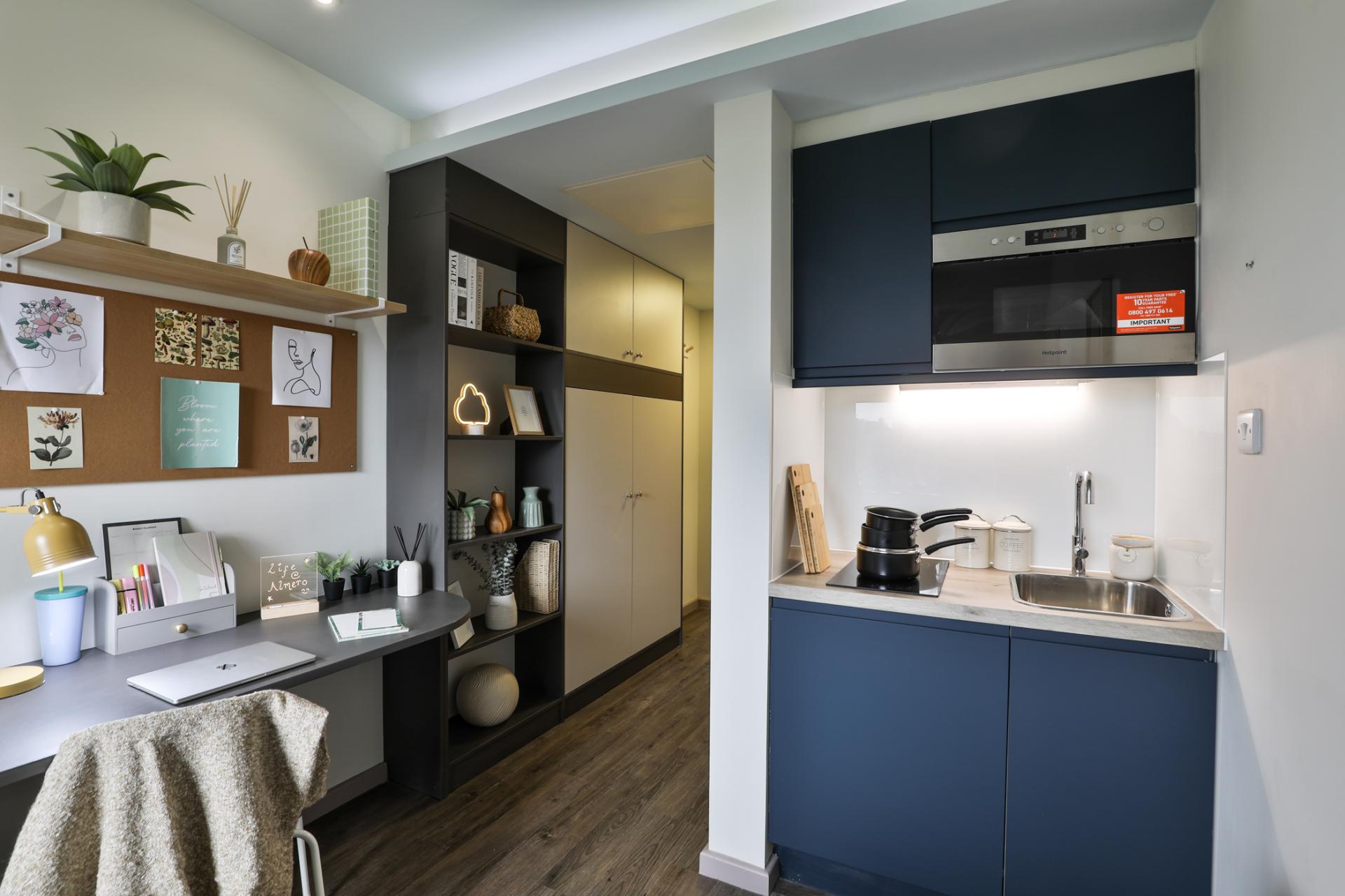 Studio Kitchen