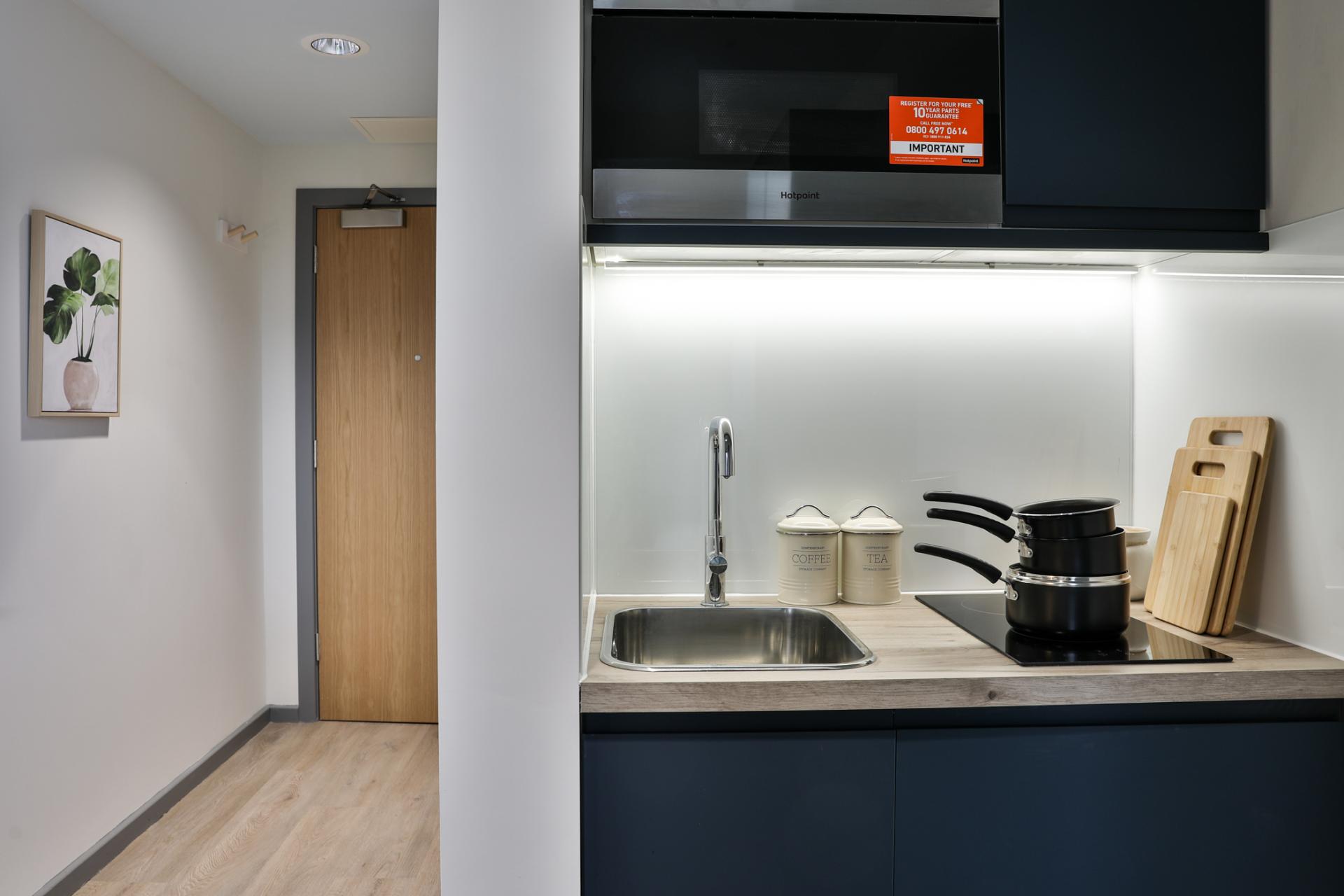 Studio Kitchen