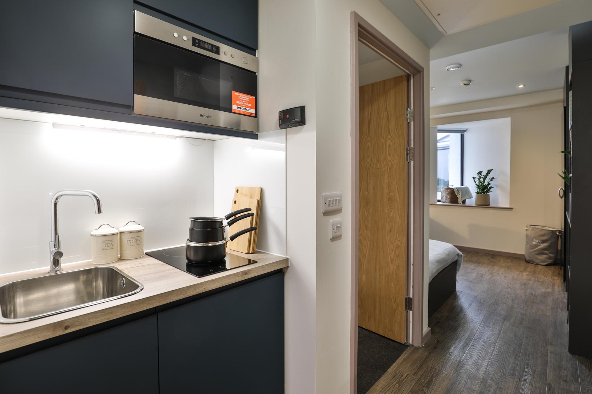 Studio Kitchen