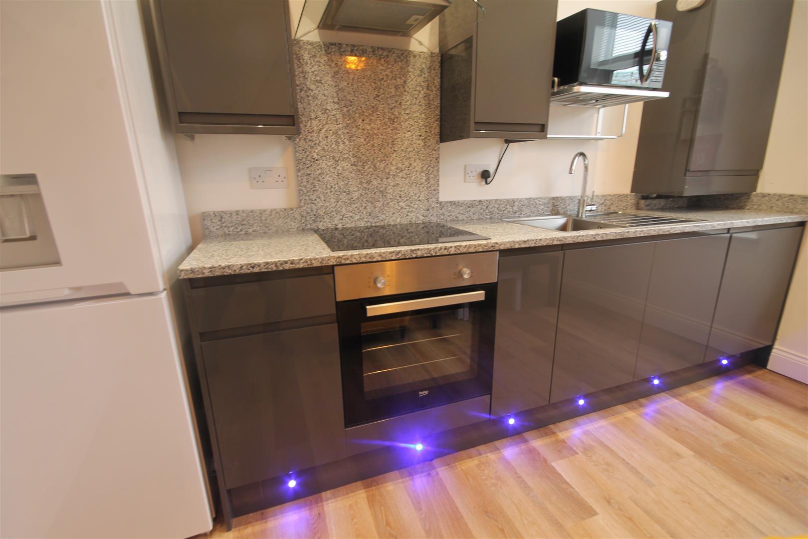 3 bed student house to rent on Ridley Place, Newcastle, NE1 8JN | StuRents