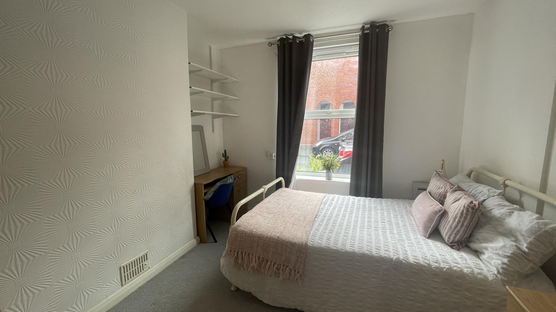 59 Vernon Road, Chester photo 2