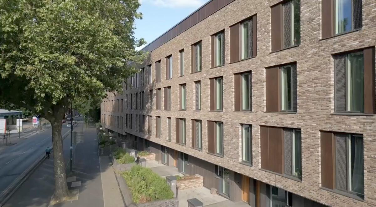 Canal View En-suite 13