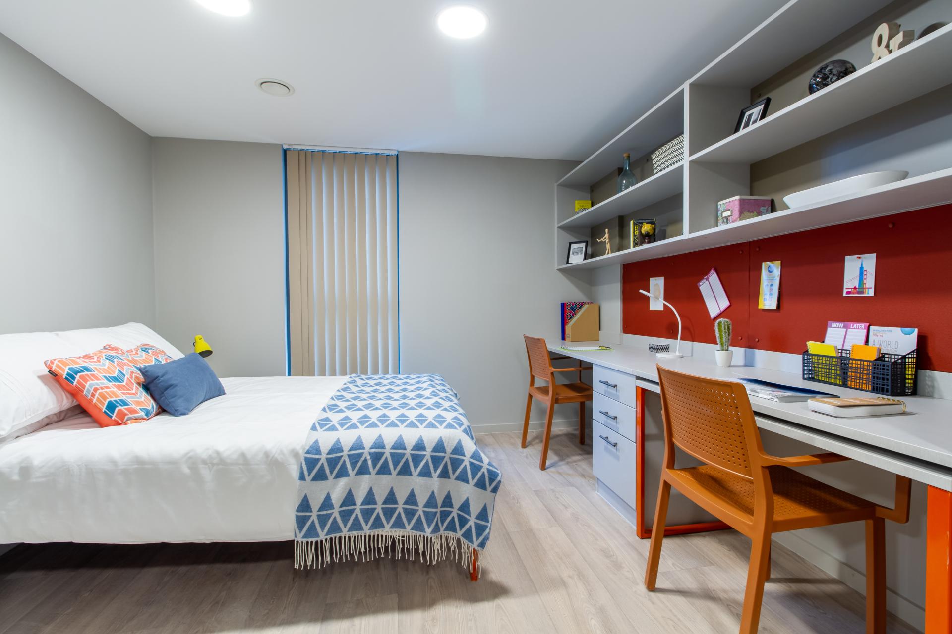 Block A Mid Level Platinum studio student 1 bed flat to rent on Calico ...