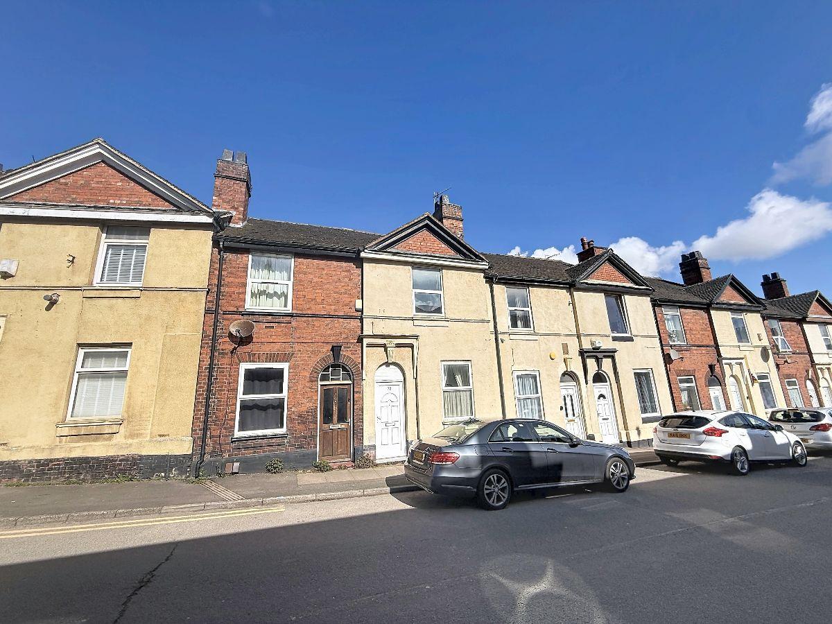 3 bed student house to rent on Victoria Street, Chesterton, ST5 7EW ...