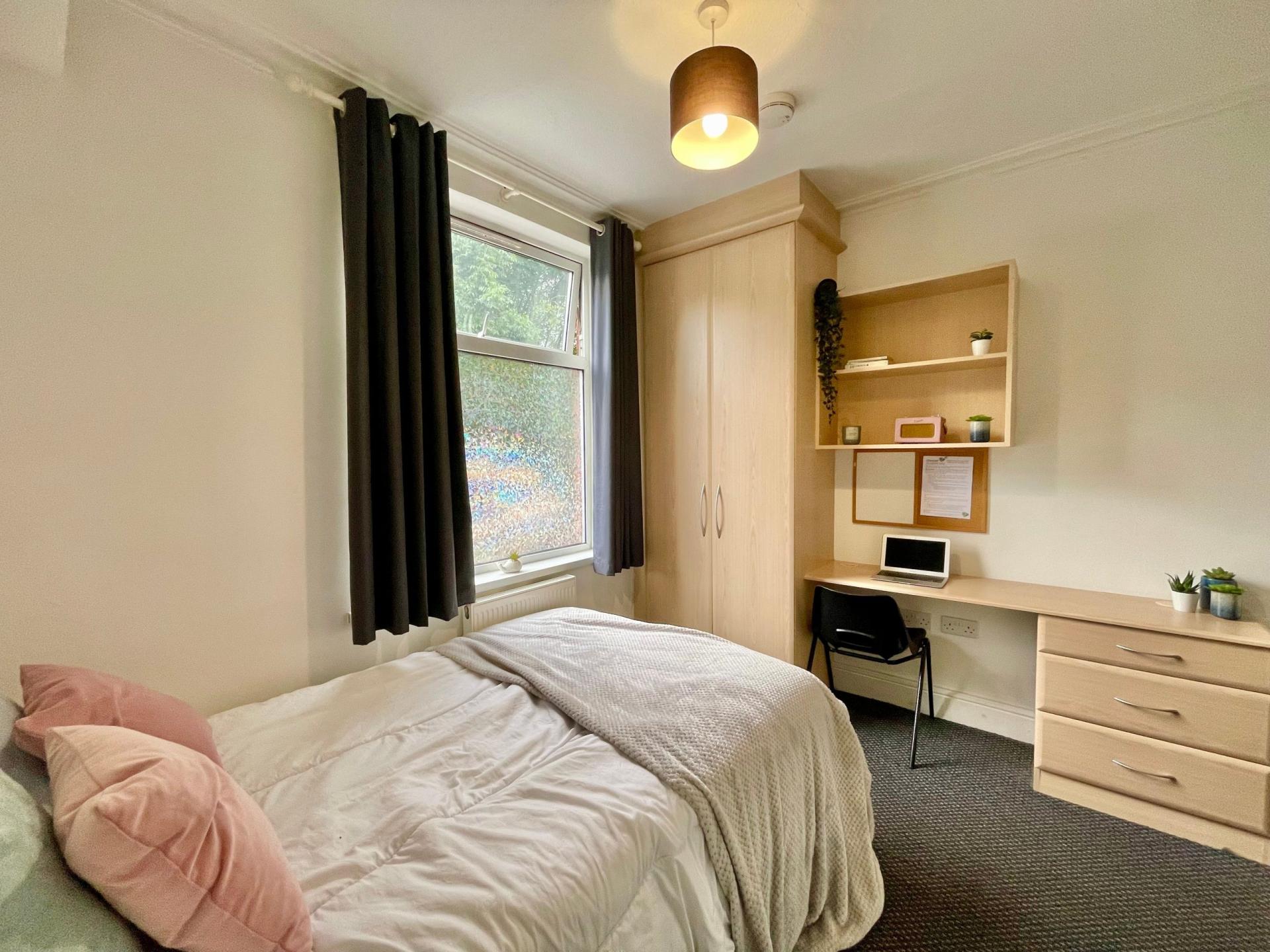 15 Brookside Terrace, Chester photo 3