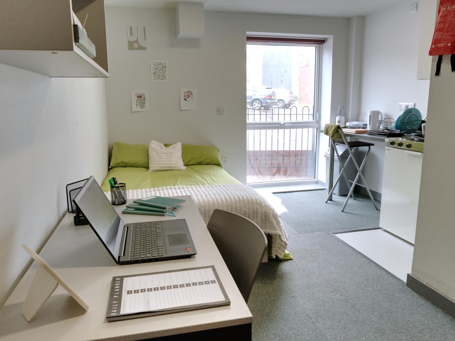 Kiln House, London Road, Stoke-on-Trent, ST4 1AB