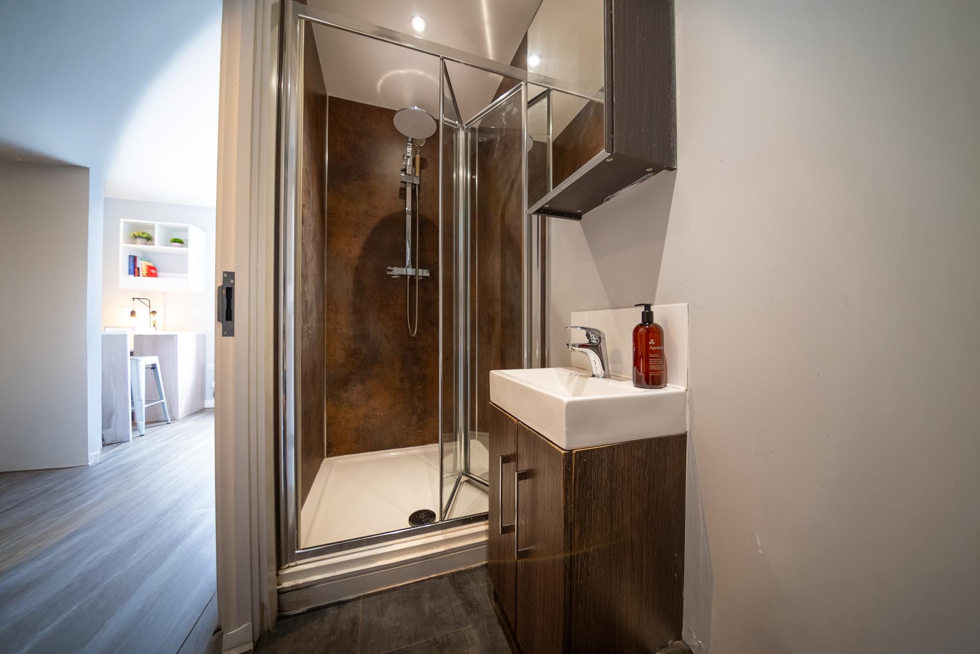 Studio Ensuite