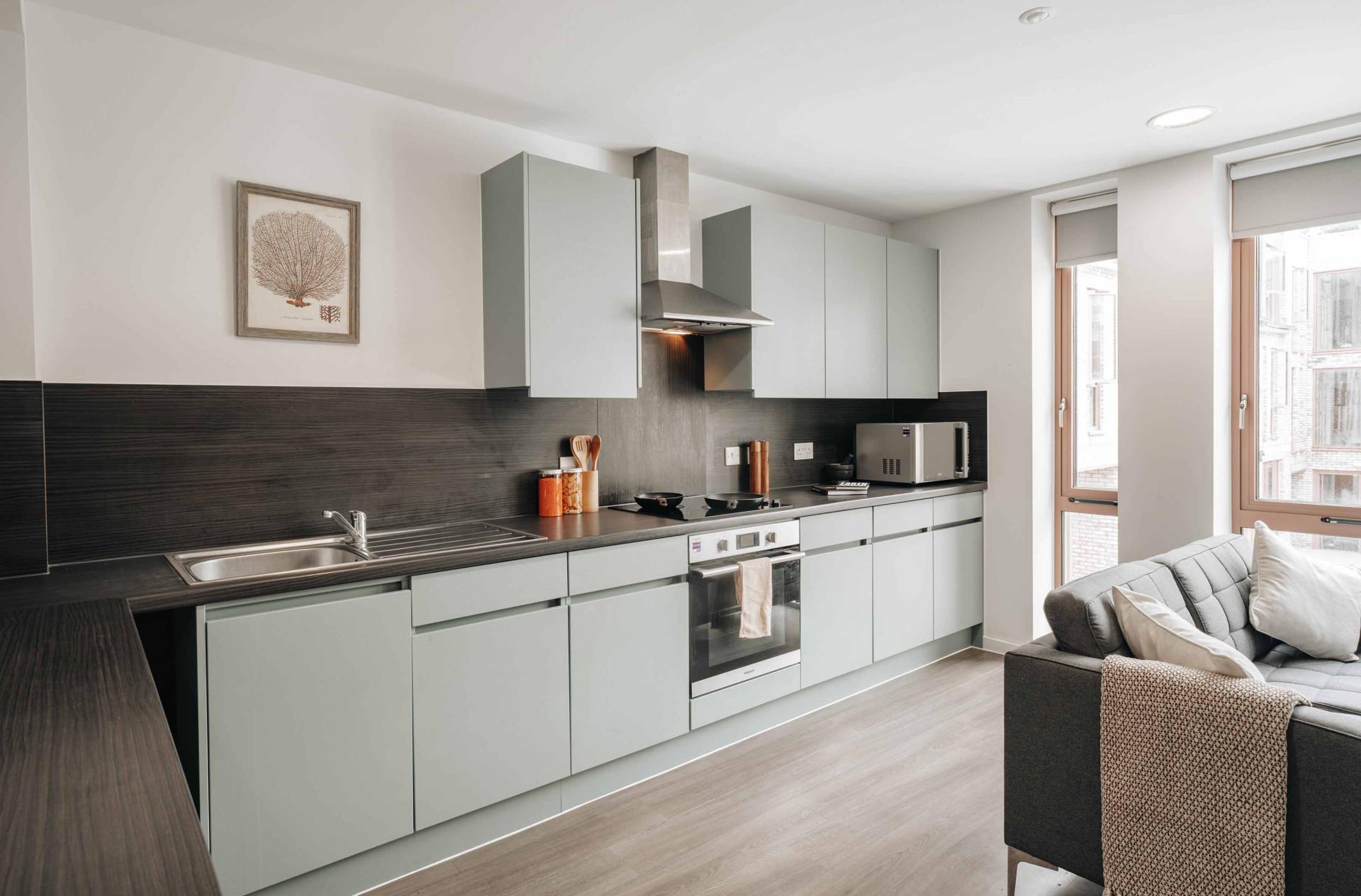 Silver En Suite (4 Bed Flat)