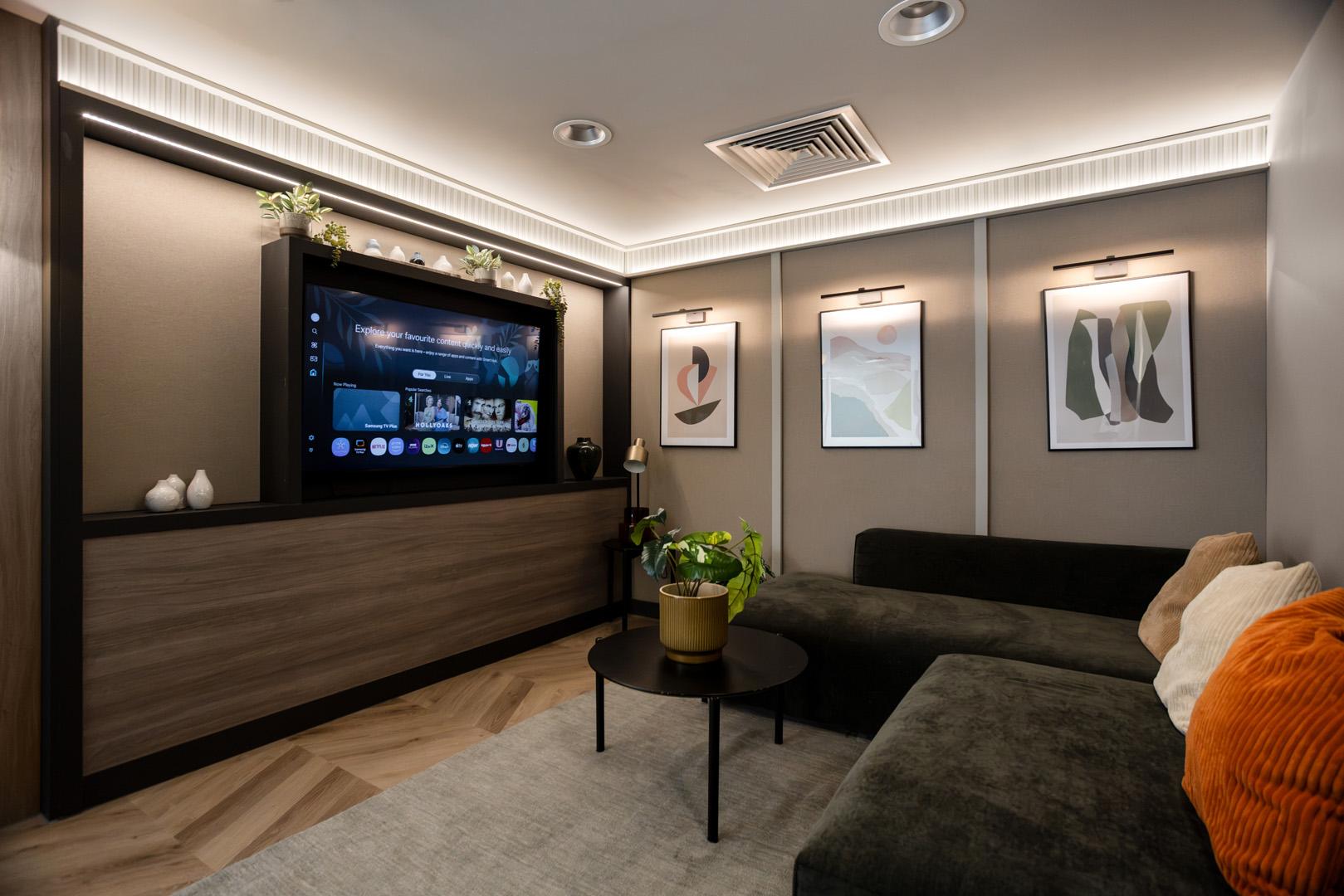 Premium Plus Studio 29