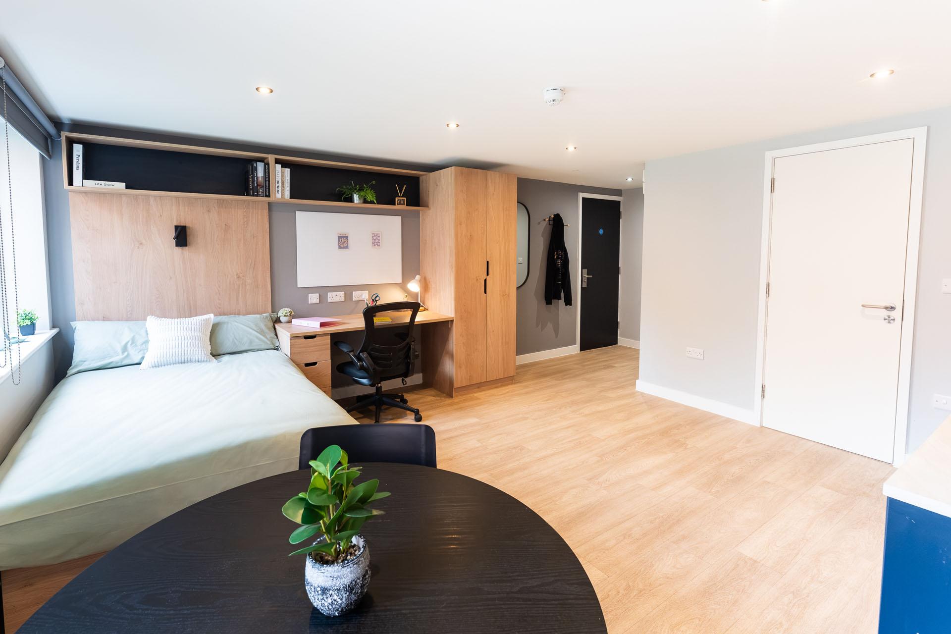 Platinum Studio