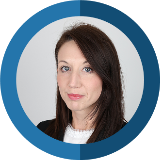 laura johnson headshot